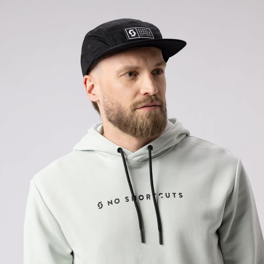 282117 GORRA SCOTT 5-PANELS NEGRA 