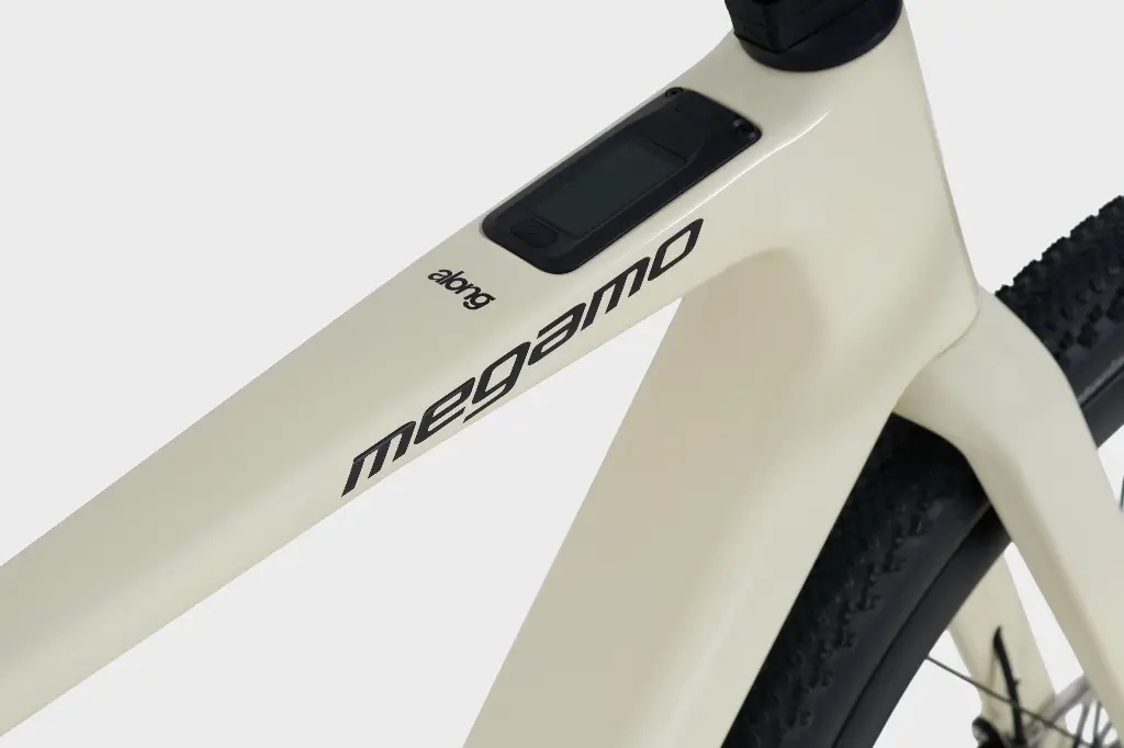 MH46001 BICICLETA MEGAMO MY27 ALONG 01